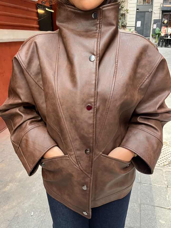Oversize Yüksek Yaka Kahverengi Deri Ceket